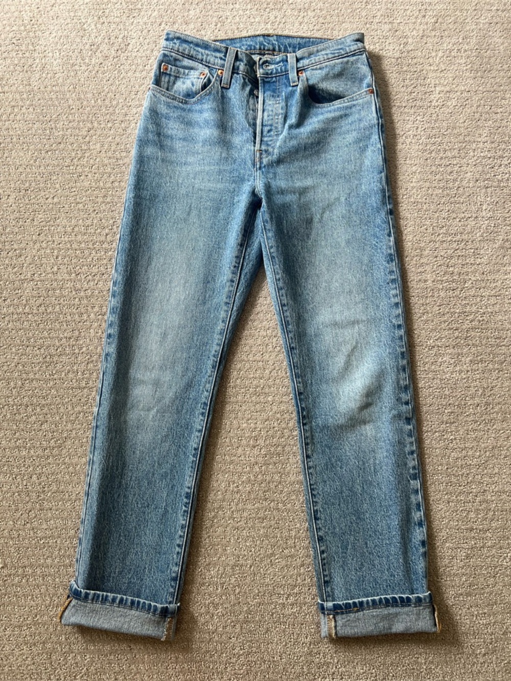 Levi's Women's Straight Leg Jeans - Light Blue Wash